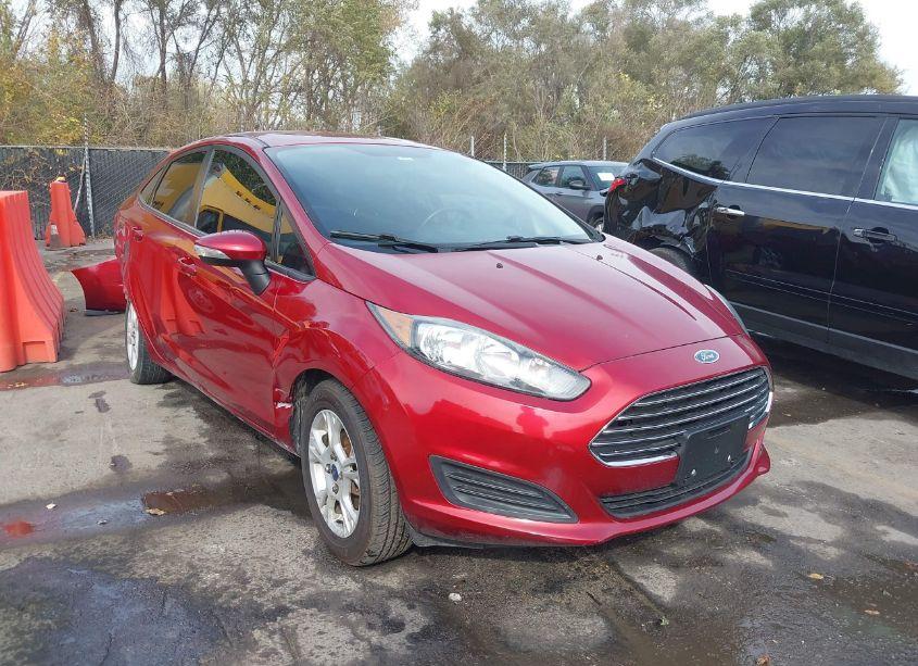 2014 Ford Fiesta SE (VIN 3FADP4BJ9EM216238) main photo