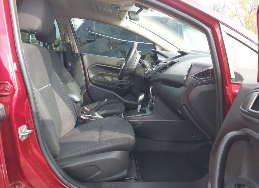 Photo 5 of 2014 Ford Fiesta SE (VIN 3FADP4BJ9EM216238)