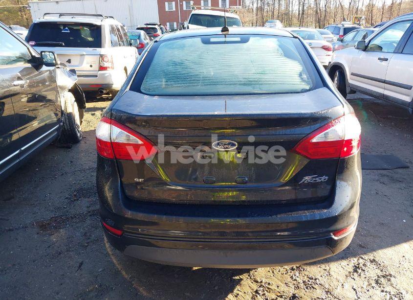 Photo 16 of 2014 Ford Fiesta SE (VIN 3FADP4BJ9EM226509)