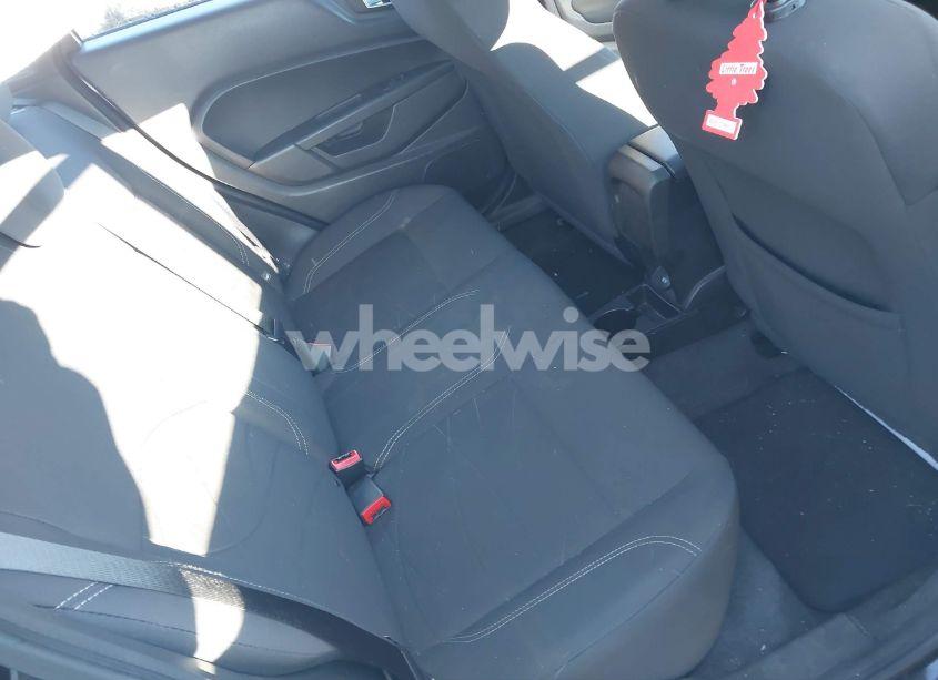 Photo 8 of 2014 Ford Fiesta SE (VIN 3FADP4BJ9EM226509)
