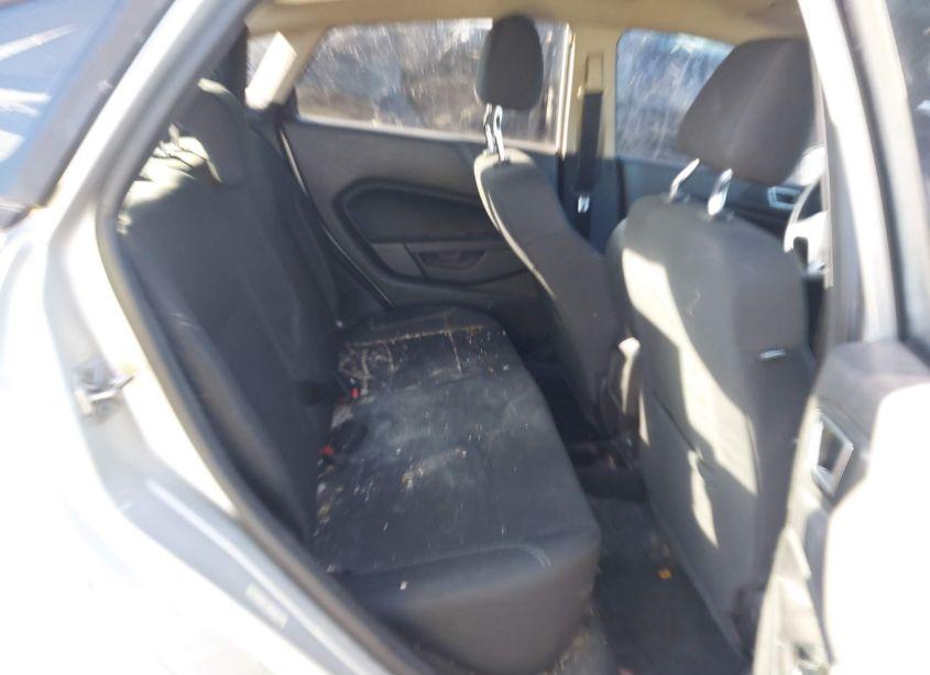 Photo 8 of 2016 Ford Fiesta SE (VIN 3FADP4BJ9GM147232)