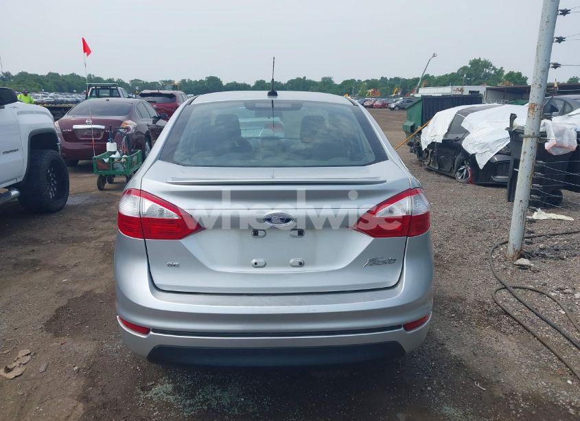 Photo 16 of 2016 Ford Fiesta SE (VIN 3FADP4BJ9GM207929)