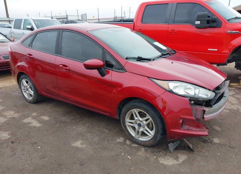 2017 Ford Fiesta SE (VIN 3FADP4BJ9HM110697) main photo