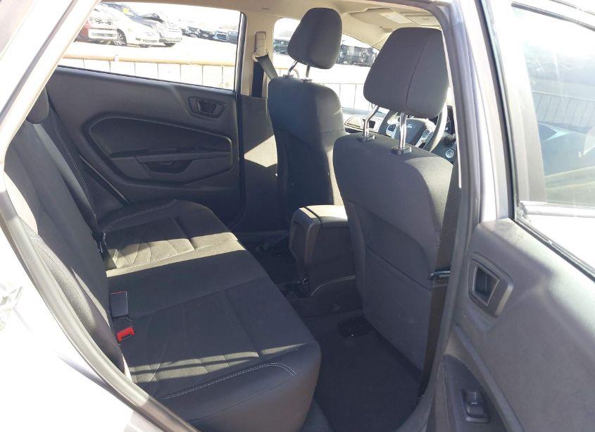 Photo 8 of 2018 Ford Fiesta SE (VIN 3FADP4BJ9JM126520)