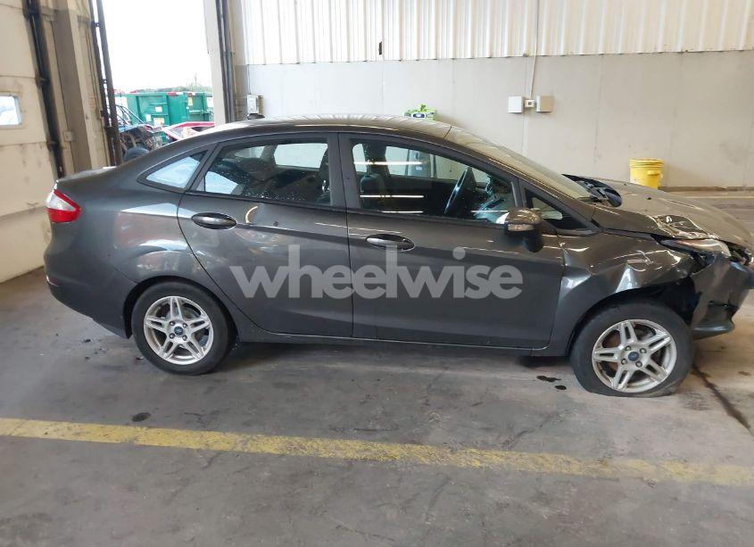 Photo 14 of 2018 Ford Fiesta SE (VIN 3FADP4BJ9JM127232)