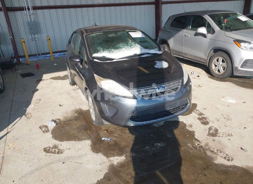 2011 Ford Fiesta SE (VIN 3FADP4BJXBM153288) main photo