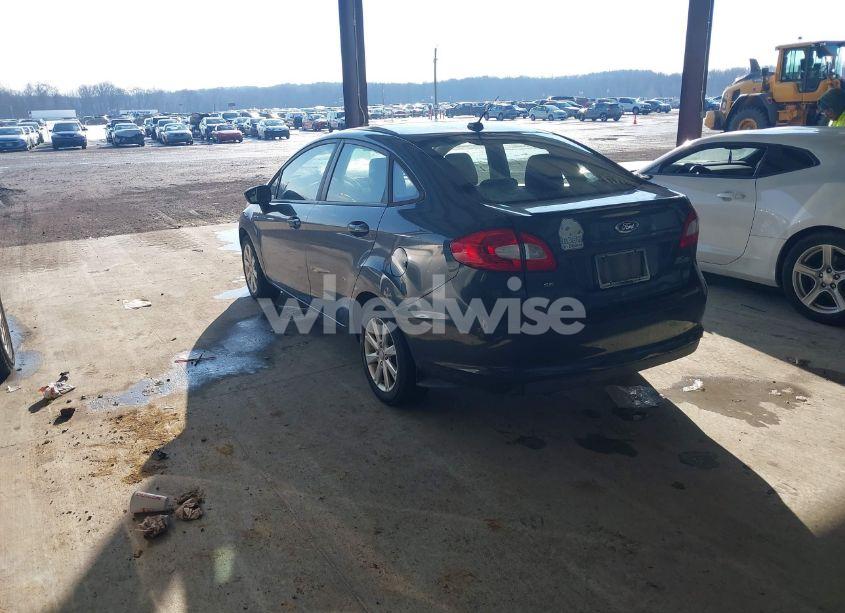 Photo 3 of 2011 Ford Fiesta SE (VIN 3FADP4BJXBM153288)