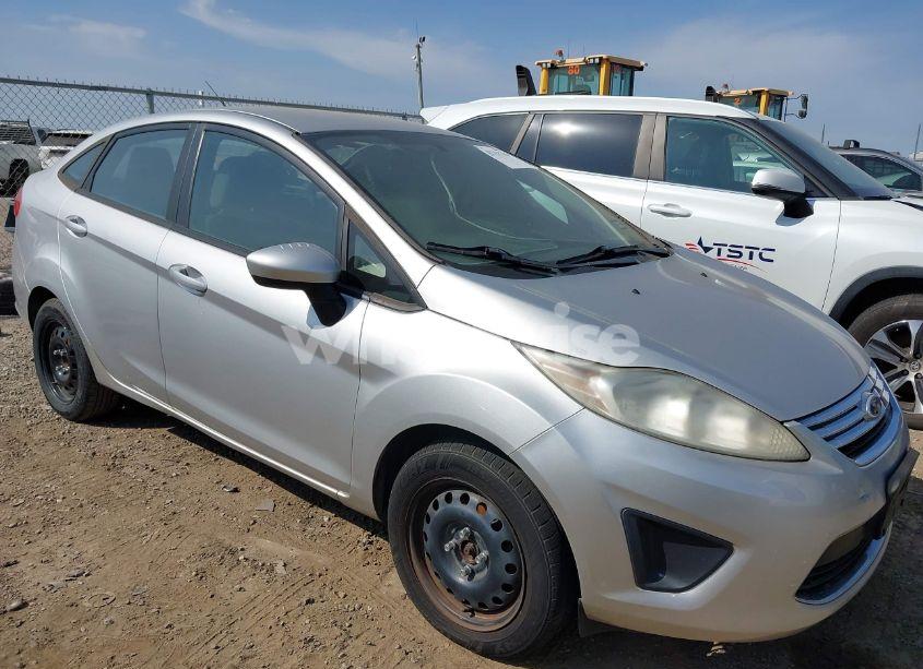 2011 Ford Fiesta SE (VIN 3FADP4BJXBM198683) main photo
