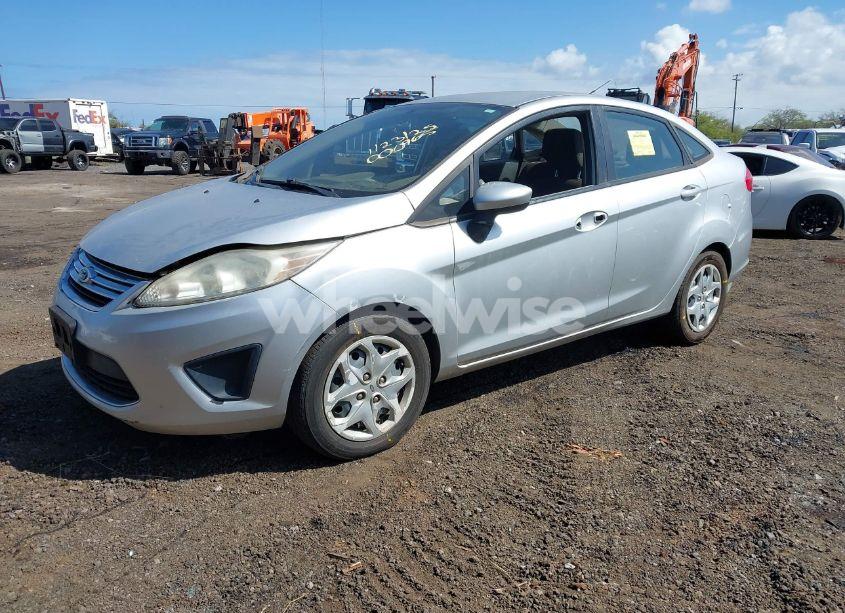 Photo 2 of 2011 Ford Fiesta SE (VIN 3FADP4BJXBM200707)