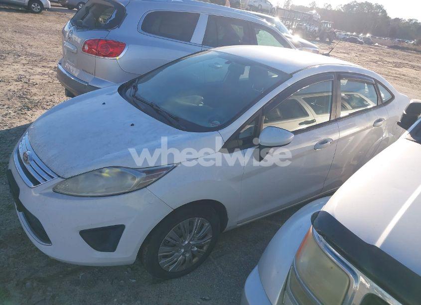 Photo 2 of 2011 Ford Fiesta SE (VIN 3FADP4BJXBM226451)