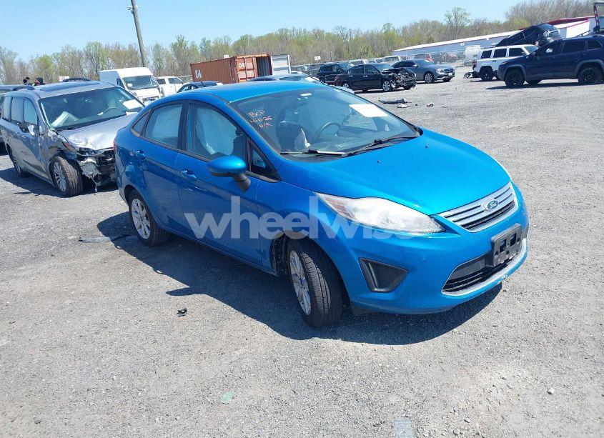 2012 Ford Fiesta SE (VIN 3FADP4BJXCM125881) main photo