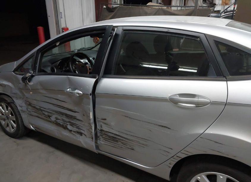 Photo 14 of 2013 Ford Fiesta SE (VIN 3FADP4BJXDM103574)