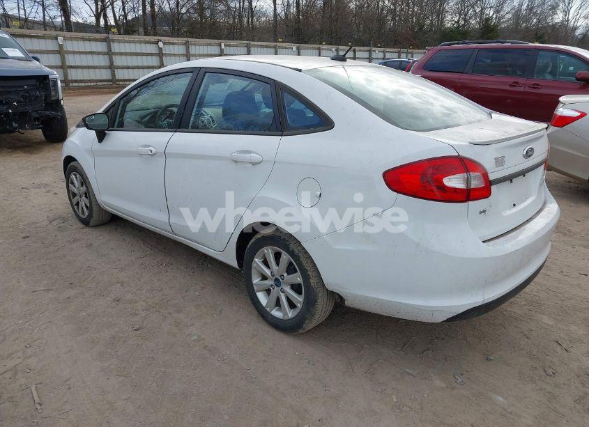 Photo 3 of 2013 Ford Fiesta SE (VIN 3FADP4BJXDM173074)