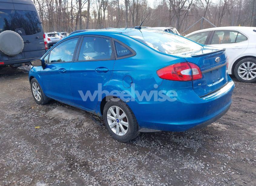 Photo 3 of 2013 Ford Fiesta SE (VIN 3FADP4BJXDM175942)