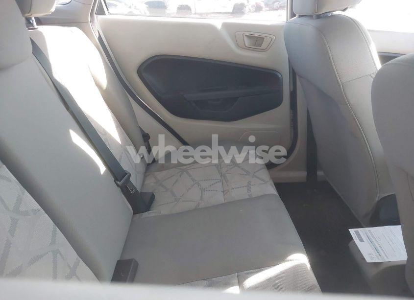 Photo 8 of 2013 Ford Fiesta SE (VIN 3FADP4BJXDM185340)