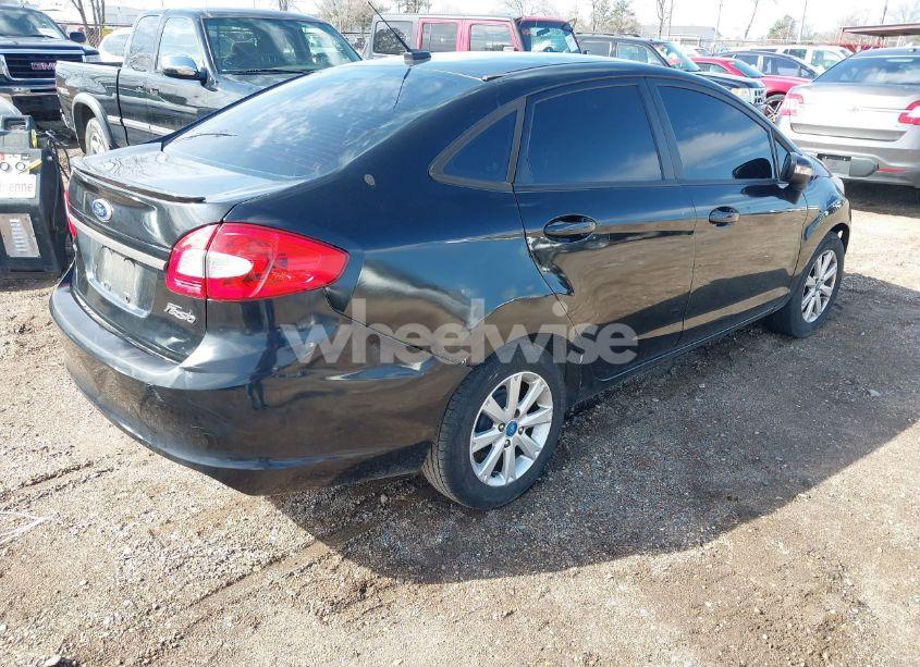 Photo 4 of 2013 Ford Fiesta SE (VIN 3FADP4BJXDM203383)