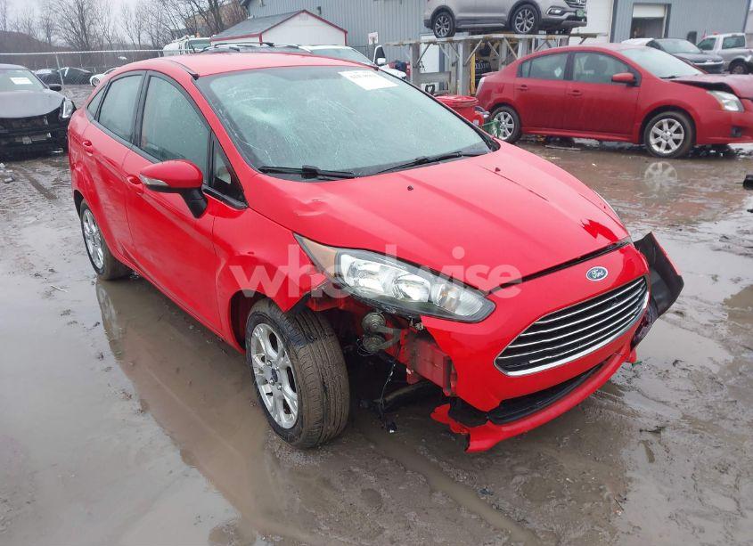 2014 Ford Fiesta SE (VIN 3FADP4BJXEM210965) main photo