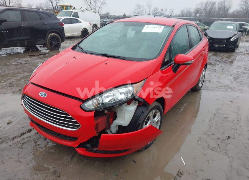 Photo 2 of 2014 Ford Fiesta SE (VIN 3FADP4BJXEM210965)
