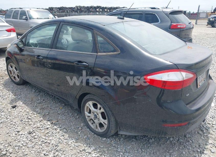 Photo 3 of 2014 Ford Fiesta SE (VIN 3FADP4BJXEM232657)