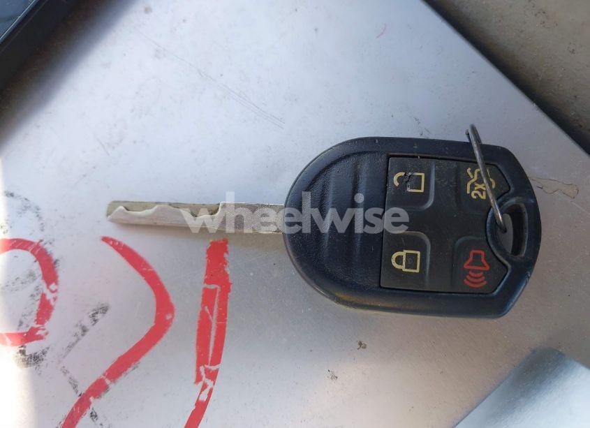 Photo 11 of 2015 Ford Fiesta SE (VIN 3FADP4BJXFM101939)