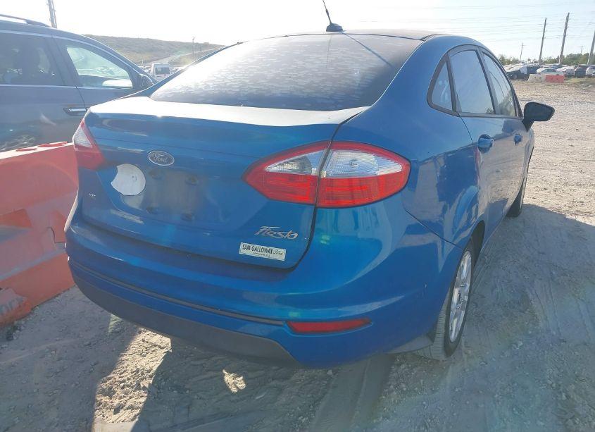 Photo 4 of 2015 Ford Fiesta SE (VIN 3FADP4BJXFM110284)