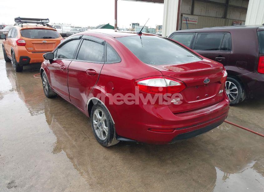 Photo 3 of 2016 Ford Fiesta SE (VIN 3FADP4BJXGM130505)