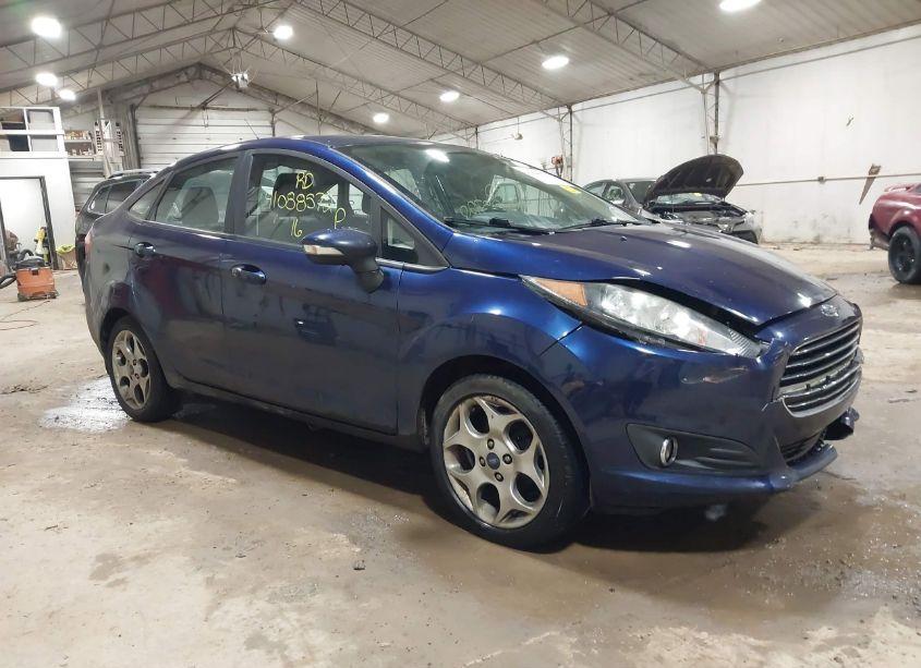 2016 Ford Fiesta SE (VIN 3FADP4BJXGM149085) main photo