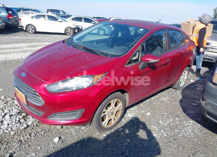 Photo 2 of 2016 Ford Fiesta SE (VIN 3FADP4BJXGM198027)
