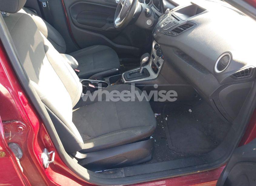 Photo 5 of 2016 Ford Fiesta SE (VIN 3FADP4BJXGM198027)