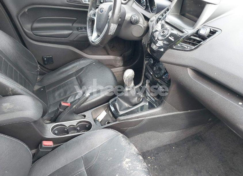 Photo 5 of 2015 Ford Fiesta TITANIUM (VIN 3FADP4CJ0FM100765)