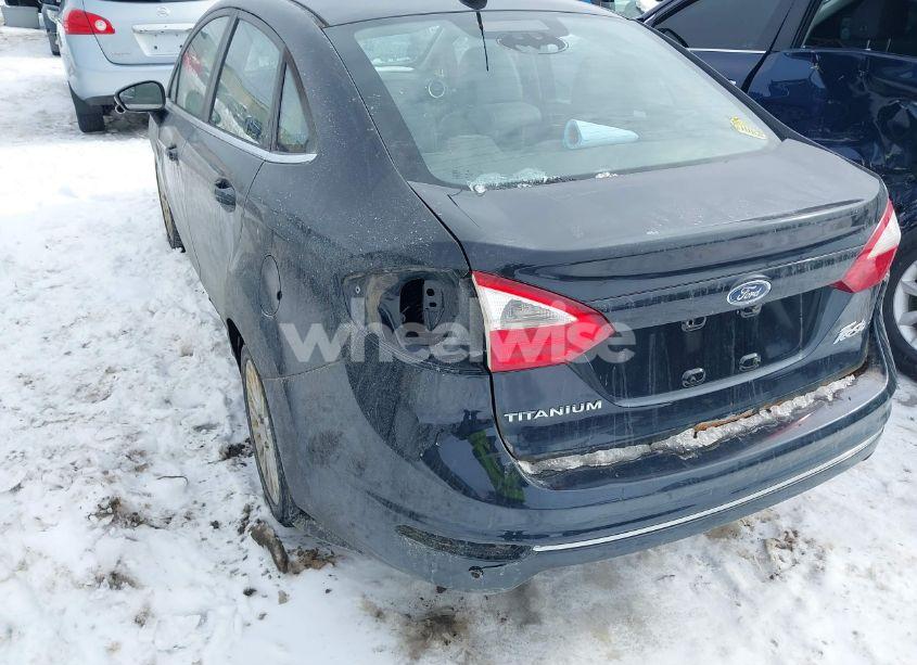 Photo 6 of 2015 Ford Fiesta TITANIUM (VIN 3FADP4CJ0FM100765)
