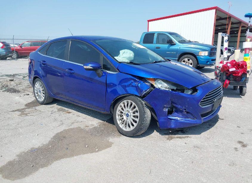 2015 Ford Fiesta TITANIUM (VIN 3FADP4CJ1FM191755) main photo