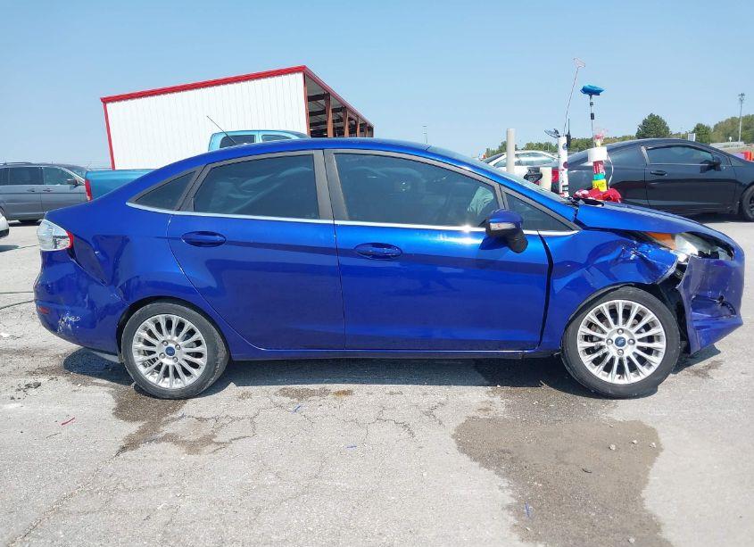 Photo 13 of 2015 Ford Fiesta TITANIUM (VIN 3FADP4CJ1FM191755)