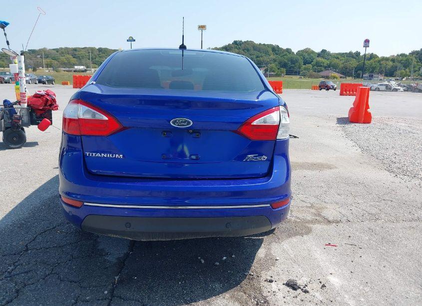 Photo 16 of 2015 Ford Fiesta TITANIUM (VIN 3FADP4CJ1FM191755)