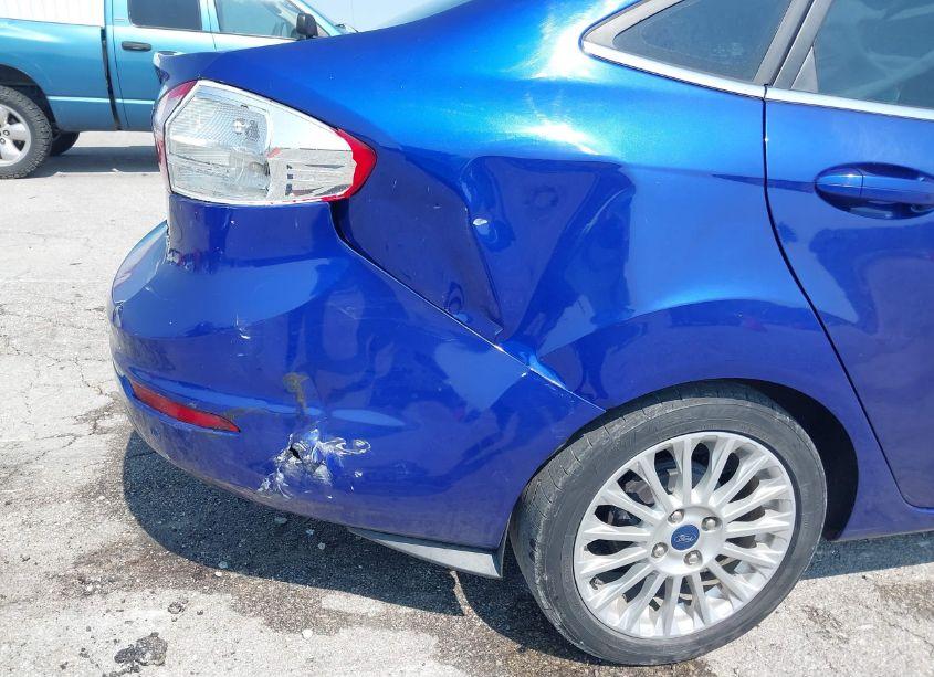 Photo 17 of 2015 Ford Fiesta TITANIUM (VIN 3FADP4CJ1FM191755)