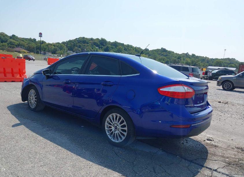 Photo 3 of 2015 Ford Fiesta TITANIUM (VIN 3FADP4CJ1FM191755)