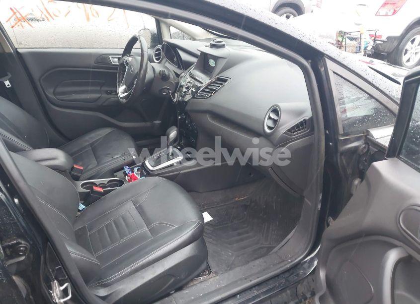 Photo 5 of 2016 Ford Fiesta TITANIUM (VIN 3FADP4CJ4GM135231)