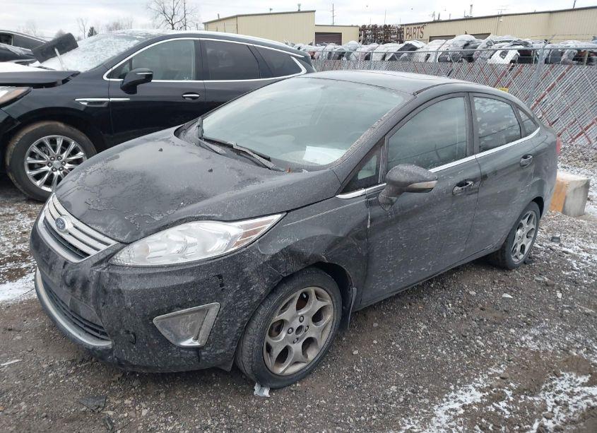 Photo 2 of 2011 Ford Fiesta SEL (VIN 3FADP4CJ5BM196256)