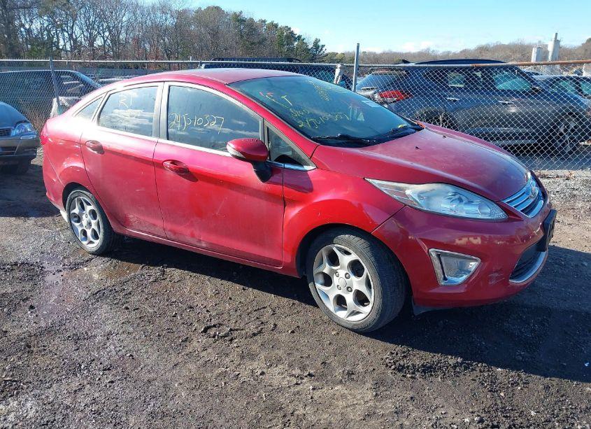 2011 Ford Fiesta SEL (VIN 3FADP4CJ6BM147468) main photo
