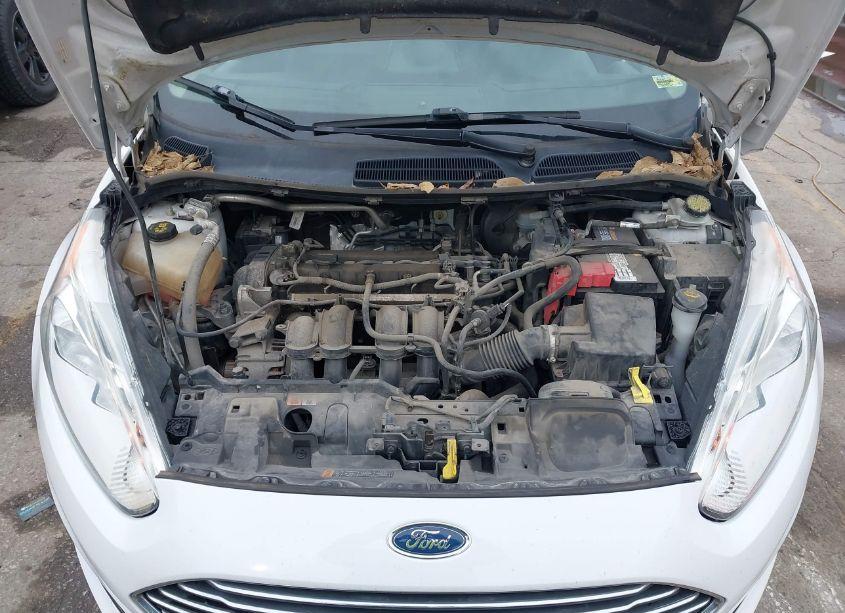 Photo 10 of 2015 Ford Fiesta TITANIUM (VIN 3FADP4CJ6FM138422)