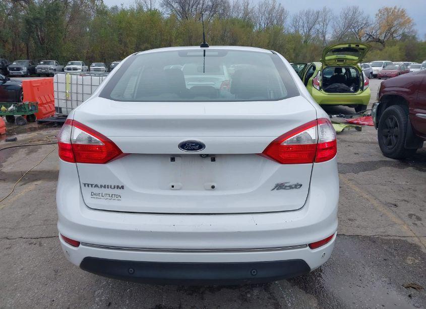 Photo 16 of 2015 Ford Fiesta TITANIUM (VIN 3FADP4CJ6FM138422)