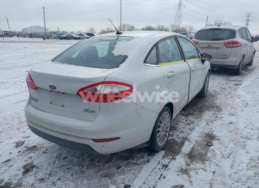 Photo 4 of 2014 Ford Fiesta TITANIUM (VIN 3FADP4CJ8EM186325)