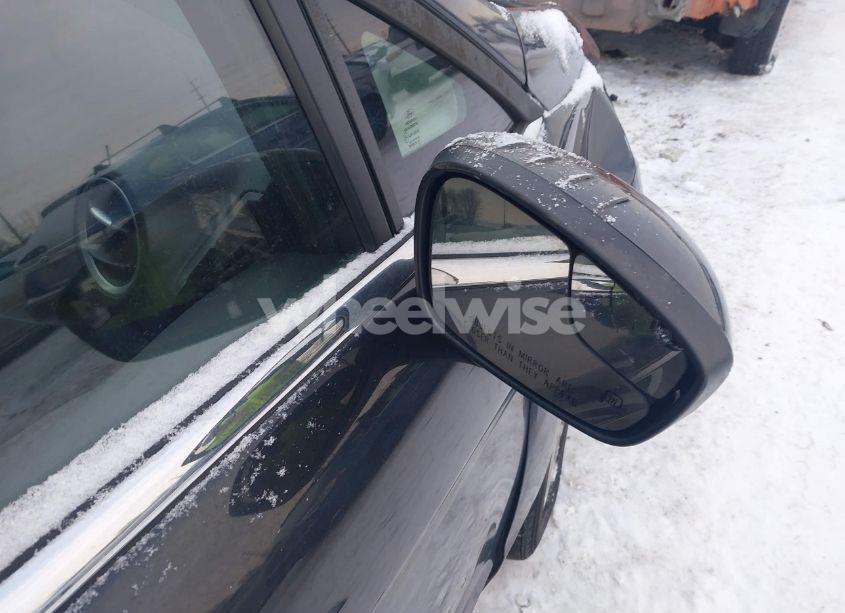 Photo 5 of 2015 Ford Fiesta TITANIUM (VIN 3FADP4CJ9FM139354)