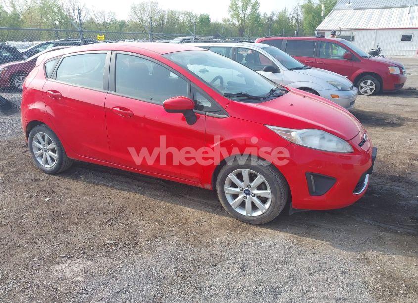 2012 Ford Fiesta SE (VIN 3FADP4EJ0CM216377) main photo