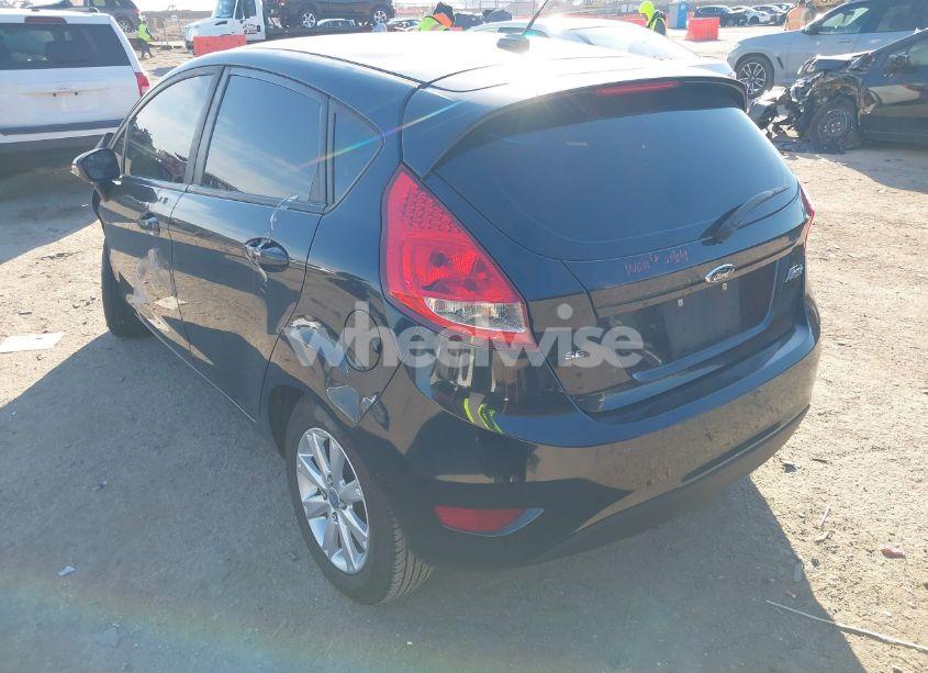 Photo 3 of 2013 Ford Fiesta SE (VIN 3FADP4EJ0DM119259)