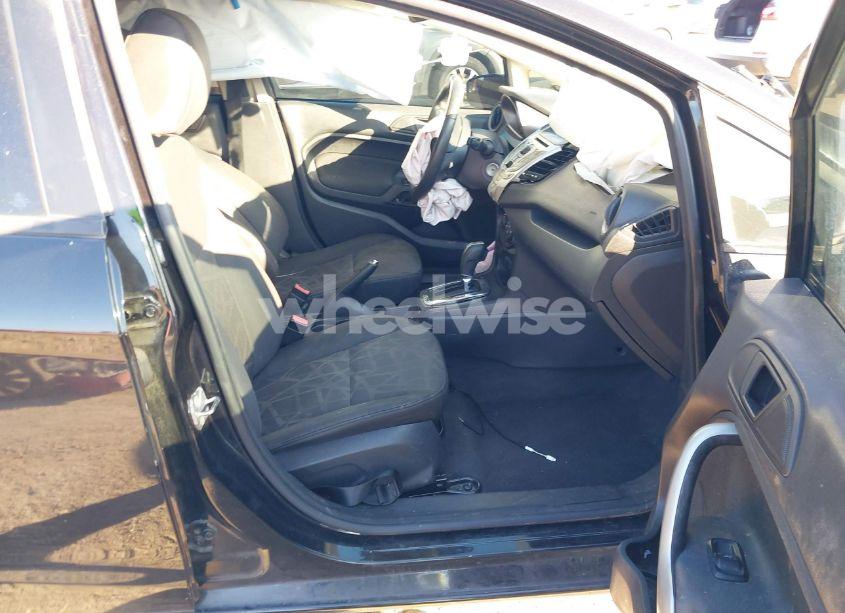 Photo 5 of 2013 Ford Fiesta SE (VIN 3FADP4EJ0DM119259)