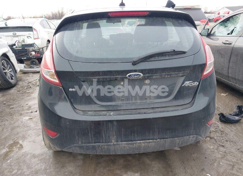 Photo 16 of 2014 Ford Fiesta SE (VIN 3FADP4EJ0EM105900)