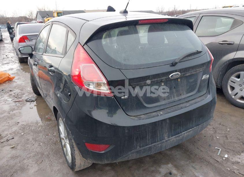 Photo 3 of 2014 Ford Fiesta SE (VIN 3FADP4EJ0EM105900)