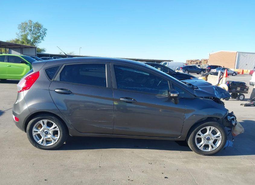 Photo 14 of 2015 Ford Fiesta SE (VIN 3FADP4EJ0FM123332)