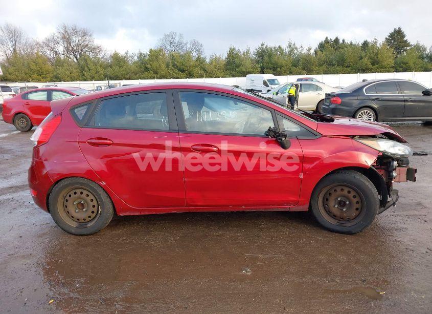 Photo 12 of 2016 Ford Fiesta SE (VIN 3FADP4EJ0GM114812)